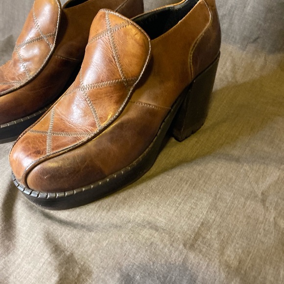 Vintage Patchwork Platform Loafers. Leather upper - Picture 4 of 8